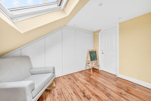 Photo 8- click for photo gallery